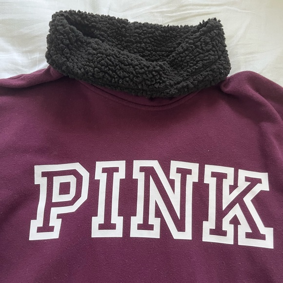PINK Victoria’s secret crewneck turtleneck - Picture 3 of 8